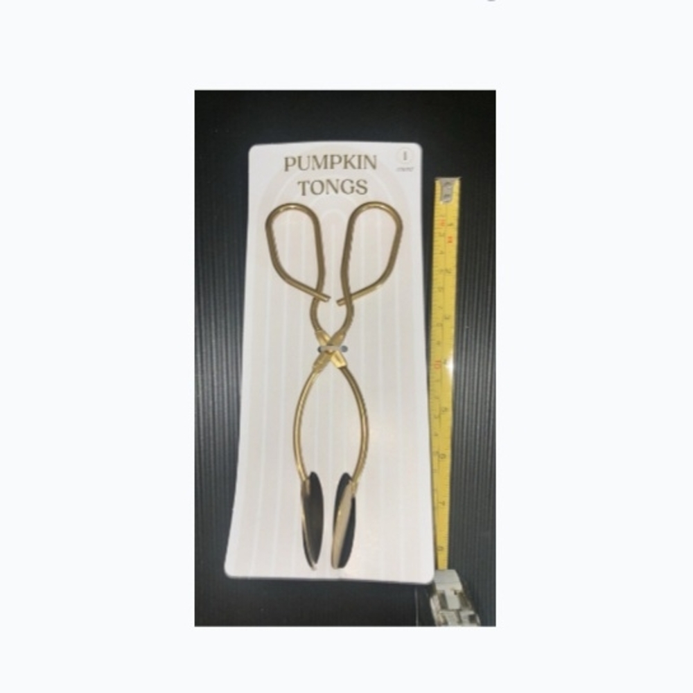 No Boundaries Gold Pumpkin Tongs